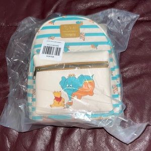 Disney Loungefly backpack of Winnie the Pooh🐾🌞🍯